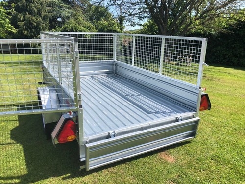 Brand new 8ft 5ft - new,